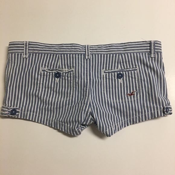 Hollister - Picture 4 of 5